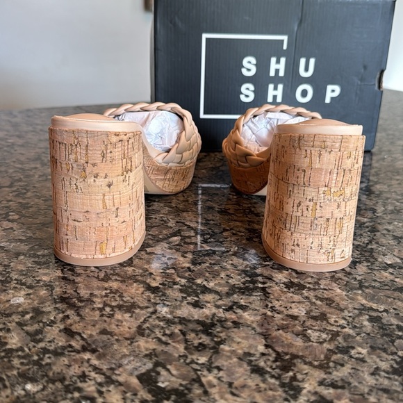 ShuShop Women's Tan Woven Cork Platform Heels NWT 9 - Picture 9 of 14